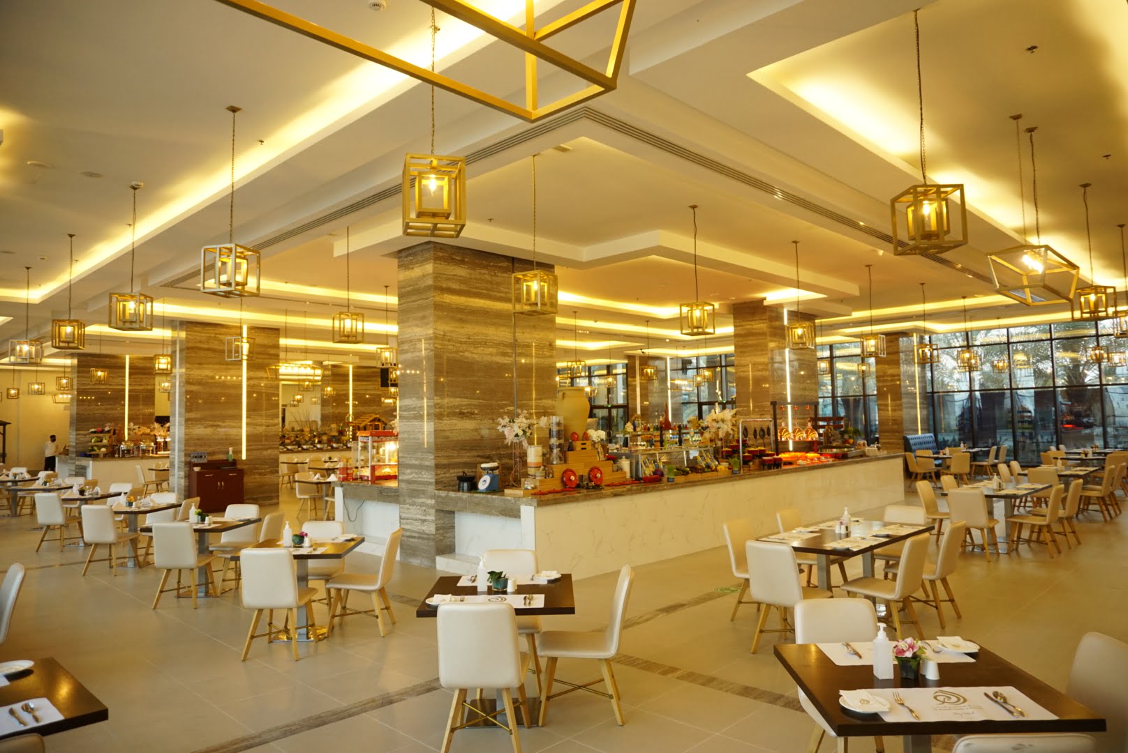 interior-of-al-bahar